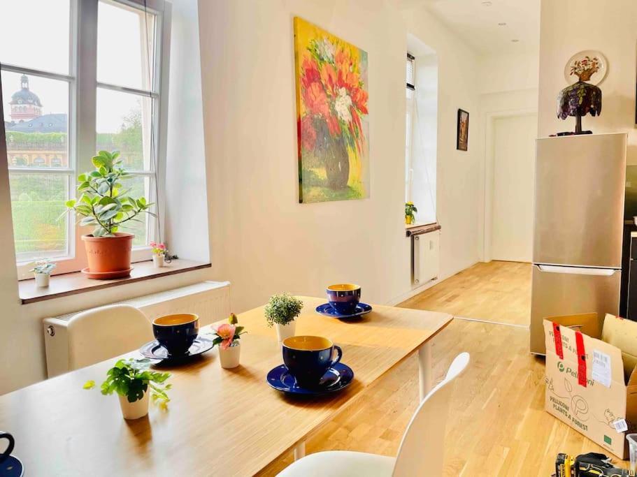 Castle View Living 1 - Best Apartment In Weilburg Bagian luar foto